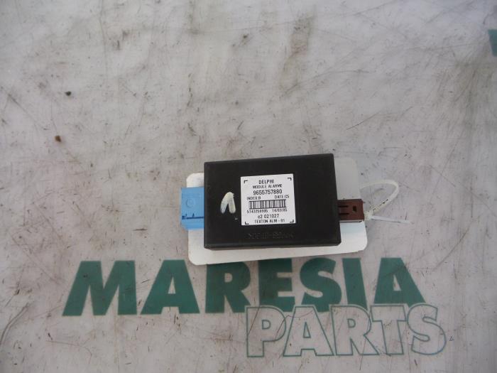 Gebruikte Computer Diversen Peugeot 807 2.0 HDi 16V Prijs € 50,00 Margeregeling aangeboden door Maresia Parts