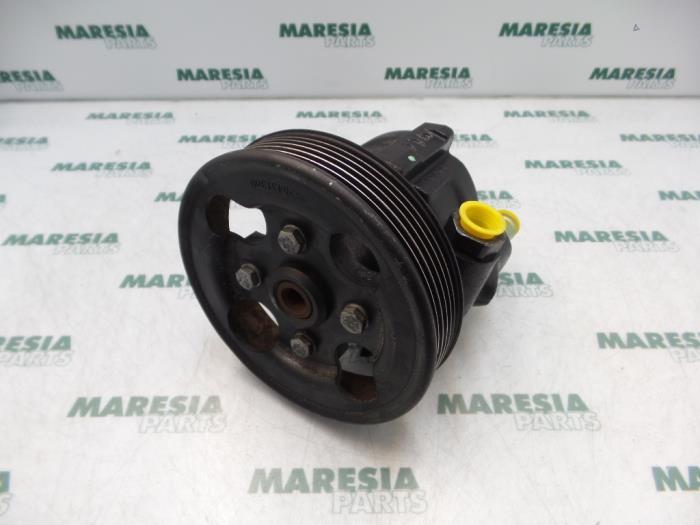 Gebruikte Pomp Servo Citroen C5 I Break (DE) 3.0 V6 24V Prijs € 50,00 Margeregeling aangeboden door Maresia Parts