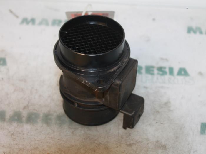 Gebruikte Luchtregelklep Renault Grand Scénic II (JM) 1.5 dCi 100 Prijs € 35,00 Margeregeling aangeboden door Maresia Parts