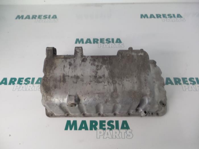 Gebruikte Carterpan Peugeot 807 2.0 HDi 16V Prijs € 75,00 Margeregeling aangeboden door Maresia Parts