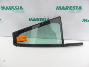Gebruikte Driehoeks Ruit links-achter Citroen C4 Grand Picasso (UA) 1.8 16V Prijs € 35,00 Margeregeling aangeboden door Maresia Parts