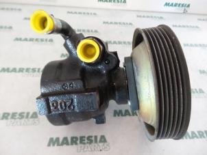 Gebruikte Stuurpomp Fiat Multipla (186) 1.9 JTD 105 SX,ELX Prijs € 75,00 Margeregeling aangeboden door Maresia Parts