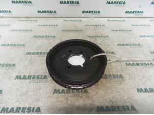 Gebruikte Krukas Poelie Peugeot 307 (3A/C/D) 1.4 Prijs € 25,00 Margeregeling aangeboden door Maresia Parts