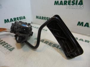 Gebruikte Sensor Gaspedaalpositie Renault Espace (JK) 2.0 16V Turbo Prijs € 29,99 Margeregeling aangeboden door Maresia Parts