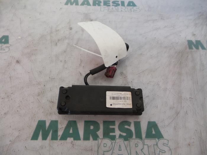 Gebruikte Computer Diversen Citroen C6 (TD) 2.7 HDiF V6 24V Prijs € 35,00 Margeregeling aangeboden door Maresia Parts