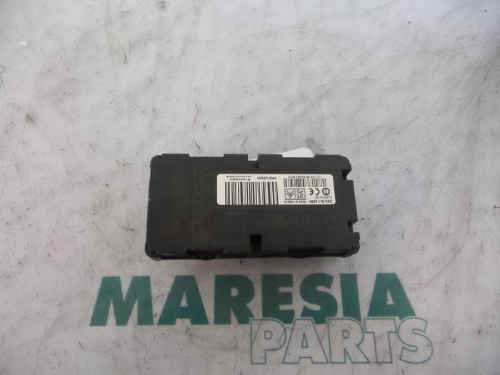 Gebruikte Computer Diversen Citroen C6 (TD) 2.7 HDiF V6 24V Prijs € 29,99 Margeregeling aangeboden door Maresia Parts