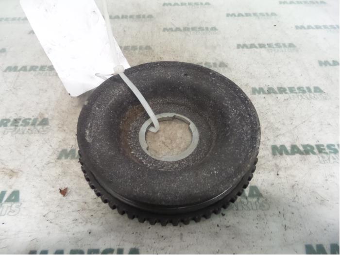 Gebruikte Poelie Krukas Fiat Doblo (223A/119) 1.6 16V Prijs € 47,19 Inclusief btw aangeboden door Maresia Parts