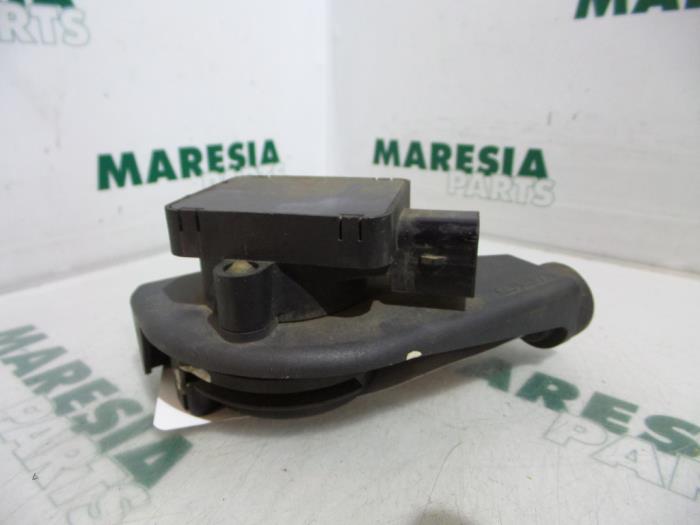 Gebruikte Gaspedaalpositie Sensor Lancia Phedra 2.2 JTD 16V Prijs € 35,00 Margeregeling aangeboden door Maresia Parts