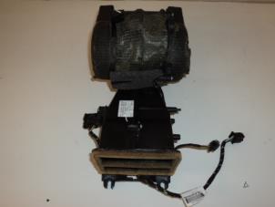Gebruikte Kachel Ventilatiemotor Citroen C6 (TD) 2.7 HDiF V6 24V Prijs € 105,00 Margeregeling aangeboden door Maresia Parts