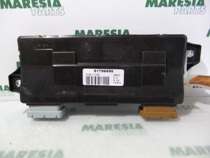 Gebruikte Computer Diversen Fiat Croma (194) 2.2 MPI 16V Prijs € 35,00 Margeregeling aangeboden door Maresia Parts