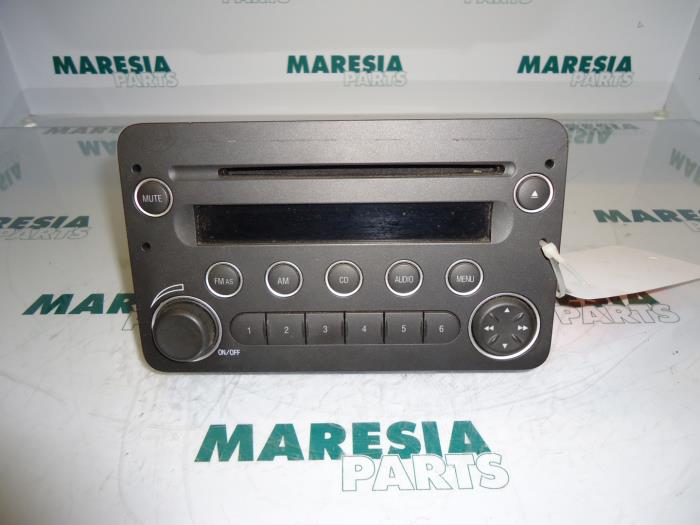ALFA ROMEO 159 1 generation (2005-2011) Music Player Without GPS 7646302316 19502072