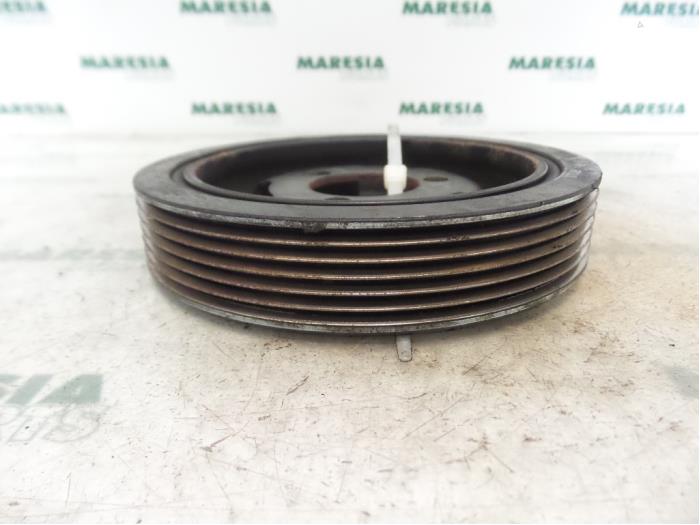 Krukas Poelie van een Peugeot 207 CC (WB) 1.6 16V THP 2008