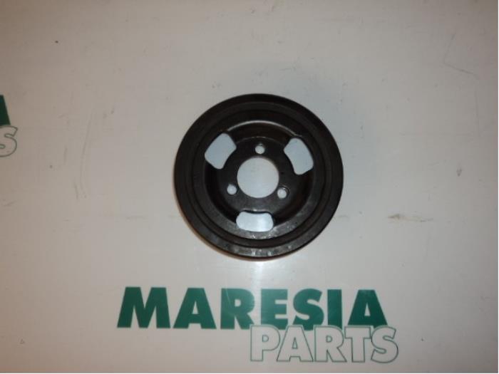 Krukas Poelie van een Peugeot 207 CC (WB) 1.6 16V THP 2008