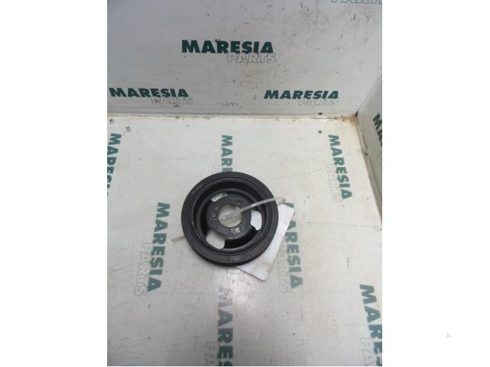 Krukas Poelie van een Peugeot 207 CC (WB) 1.6 16V THP 2008