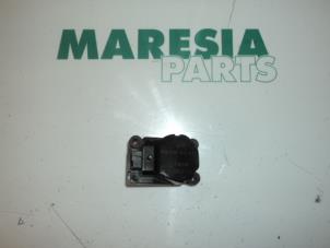 Gebruikte Kachelklep Motor Citroen DS3 (SA) 1.6 e-HDi Prijs € 35,00 Margeregeling aangeboden door Maresia Parts