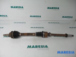 Gebruikte Aandrijfas rechts-voor Citroen Xsara (N1) 1.6 16V Prijs € 50,00 Margeregeling aangeboden door Maresia Parts