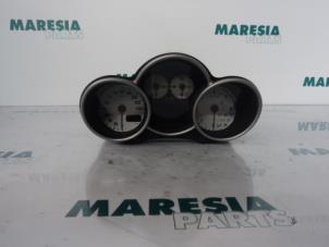 Gebruikte Instrumentenpaneel Alfa Romeo 147 (937) 1.9 JTD 115 Prijs € 50,00 Margeregeling aangeboden door Maresia Parts
