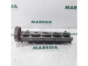 Gebruikte Nokkenas Peugeot 307 Break (3E) 2.0 HDi 90 Prijs € 65,00 Margeregeling aangeboden door Maresia Parts