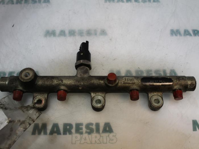 Gebruikte Verstuiver brug Peugeot 307 Break (3E) 2.0 HDi 90 Prijs € 50,00 Margeregeling aangeboden door Maresia Parts