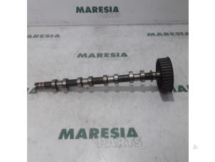 Gebruikte Nokkenas Renault Espace (JK) 2.0 Turbo 16V Grand Espace Prijs € 85,00 Margeregeling aangeboden door Maresia Parts