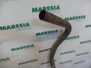 Gebruikte Uitlaat Einddemper Renault Megane II Grandtour (KM) 1.9 dCi 120 Prijs € 45,00 Margeregeling aangeboden door Maresia Parts