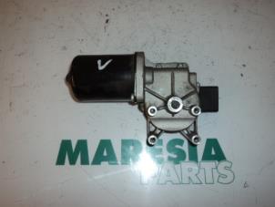 Gebruikte Ruitenwissermotor voor Fiat Scudo (270) 2.0 D Multijet Prijs € 40,00 Margeregeling aangeboden door Maresia Parts