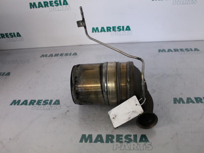 Gebruikte Roetfilter Citroen C5 II Break (RE) 2.2 HDiF 16V Prijs € 157,50 Margeregeling aangeboden door Maresia Parts