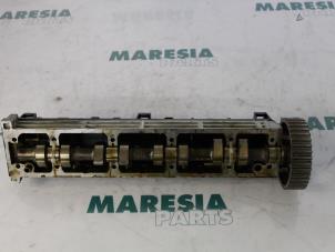 Gebruikte Nokkenas Citroen Xsara Picasso (CH) 1.8 16V Prijs € 50,00 Margeregeling aangeboden door Maresia Parts