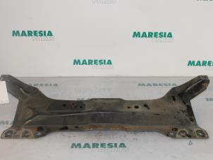 Gebruikte Subframe Fiat Doblo Cargo (223) 1.9 D Prijs € 90,75 Inclusief btw aangeboden door Maresia Parts