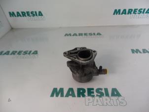 Gebruikte Vacuumpomp (Diesel) Renault Kangoo Express (FC) 1.9 D 55 Prijs € 30,00 Margeregeling aangeboden door Maresia Parts