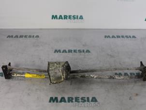 Gebruikte Ruitenwis Mechaniek Iveco Daily Prijs € 75,00 Margeregeling aangeboden door Maresia Parts