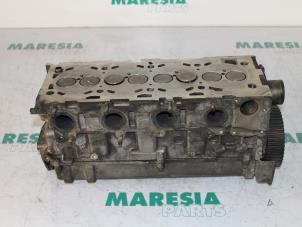 Gebruikte Cilinderkop Alfa Romeo 156 (932) 1.9 JTD Prijs € 157,50 Margeregeling aangeboden door Maresia Parts