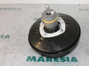 Gebruikte Rembooster Fiat 500 Prijs € 50,00 Margeregeling aangeboden door Maresia Parts
