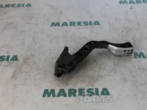 Gebruikte Gaspedaalpositie Sensor Peugeot 307 CC (3B) 2.0 16V Prijs € 50,00 Margeregeling aangeboden door Maresia Parts