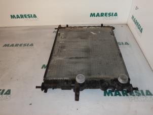 Gebruikte Radiateur Fiat Multipla (186) 1.6 16V 100 SX,ELX Prijs € 35,00 Margeregeling aangeboden door Maresia Parts