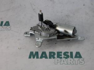 Gebruikte Ruitenwissermotor achter Renault Kangoo (KC) 1.6 16V Prijs € 50,00 Margeregeling aangeboden door Maresia Parts