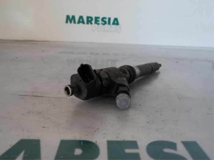 IVECO Daily 3 generation (1999-2006) Fuel Injector 0445120011 19526548