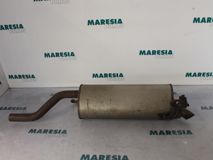 Gebruikte Uitlaat Einddemper Fiat Punto Evo (199) 1.3 JTD Multijet 85 16V Euro 5 Prijs € 50,00 Margeregeling aangeboden door Maresia Parts