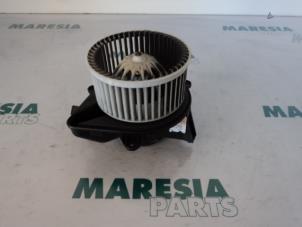 Gebruikte Aanjager Fiat Punto II (188) 1.2 60 S Prijs € 25,00 Margeregeling aangeboden door Maresia Parts