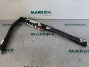 Gebruikte Airbag hemel links Renault Megane III Coupe (DZ) 2.0 16V RS Turbo Prijs € 40,00 Margeregeling aangeboden door Maresia Parts