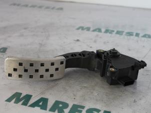 Gebruikte Gaspedaalpositie Sensor Renault Megane III Coupe (DZ) 2.0 16V RS Turbo Prijs € 50,00 Margeregeling aangeboden door Maresia Parts