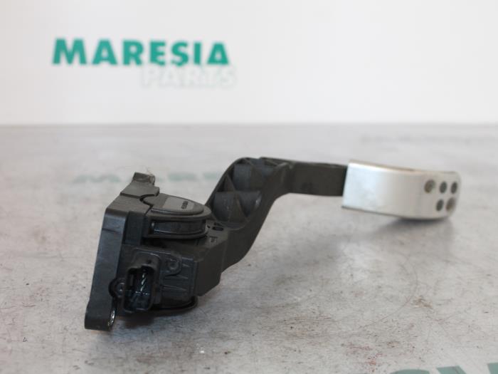 Gebruikte Peugeot 206 (2A/C/H/J/S) 1.6 16V Gaspedaalpositie Sensor