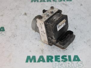 Gebruikte ABS Pomp Fiat Stilo (192A/B) 1.8 16V 3-Drs. Prijs € 75,00 Margeregeling aangeboden door Maresia Parts