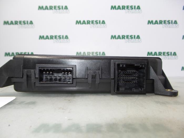 Computer Diversen van een Fiat Stilo (192A/B) 1.8 16V 3-Drs. 2001