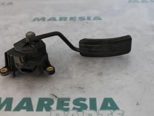 Gebruikte Gaspedaalpositie Sensor Renault Scénic II (JM) 1.9 dCi 120 Prijs € 35,00 Margeregeling aangeboden door Maresia Parts