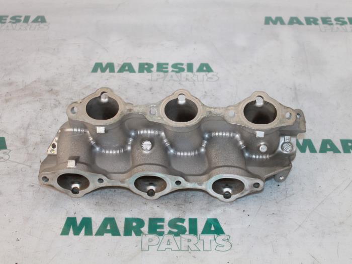 Gebruikte Inlaatspruitstuk Renault Espace (JK) 3.5 V6 24V Phase II Prijs € 75,00 Margeregeling aangeboden door Maresia Parts