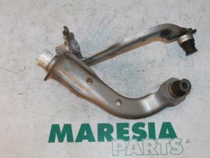 Gebruikte Subframe Renault Clio IV (5R) 1.6 Turbo 16V RS 200 EDC Prijs € 25,00 Margeregeling aangeboden door Maresia Parts