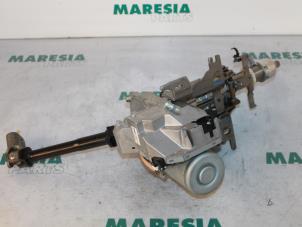 Gebruikte Stuurkolom Huis Renault Scénic II (JM) 1.6 16V Prijs € 157,50 Margeregeling aangeboden door Maresia Parts