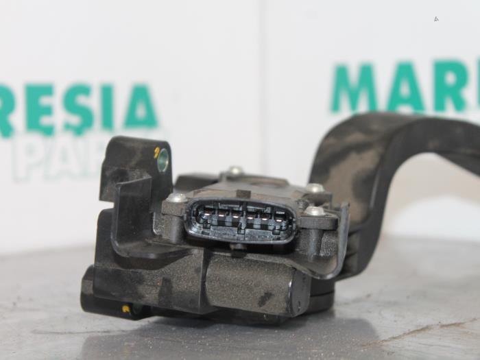 Gebruikte Gaspedaalpositie Sensor Peugeot Bipper (AA) 1.4 HDi Prijs € 60,50 Inclusief btw aangeboden door Maresia Parts