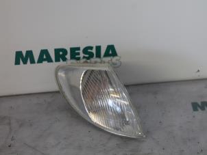 Gebruikte Knipperlicht rechts Renault Megane (EA) 2.0i Prijs € 7,50 Margeregeling aangeboden door Maresia Parts